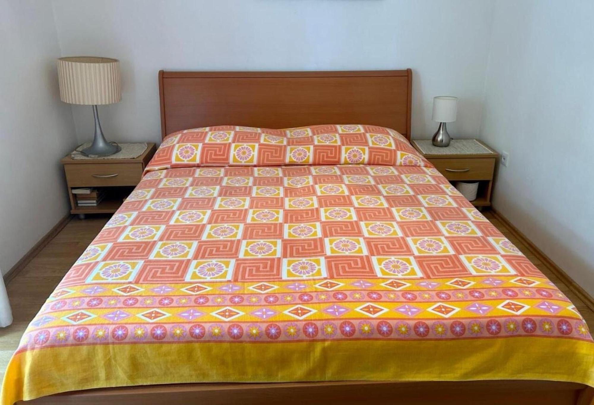 Apartments Matkov - Quite And Peaceful Location Jelsa  Luaran gambar