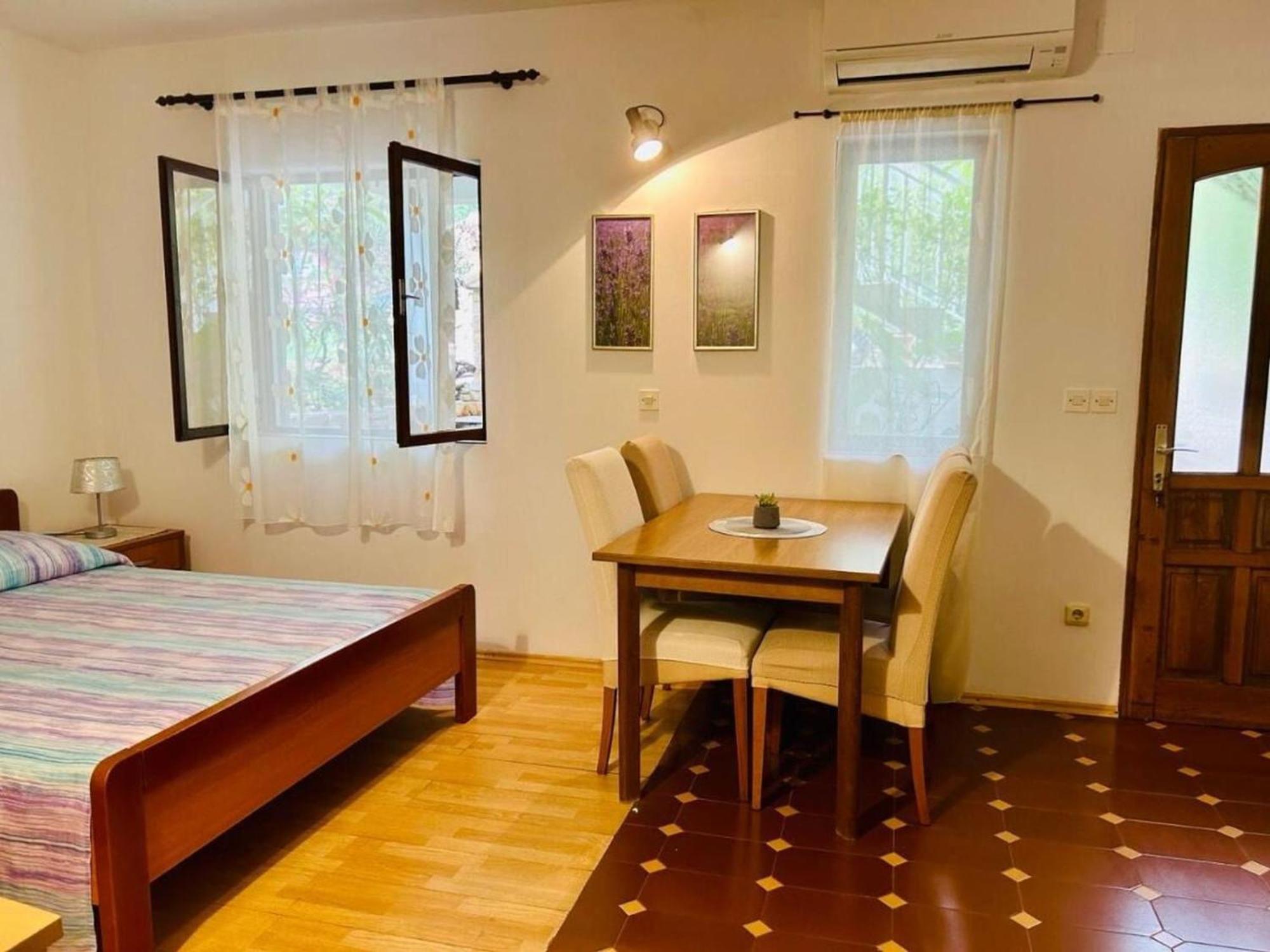 Apartments Matkov - Quite And Peaceful Location Jelsa  Luaran gambar